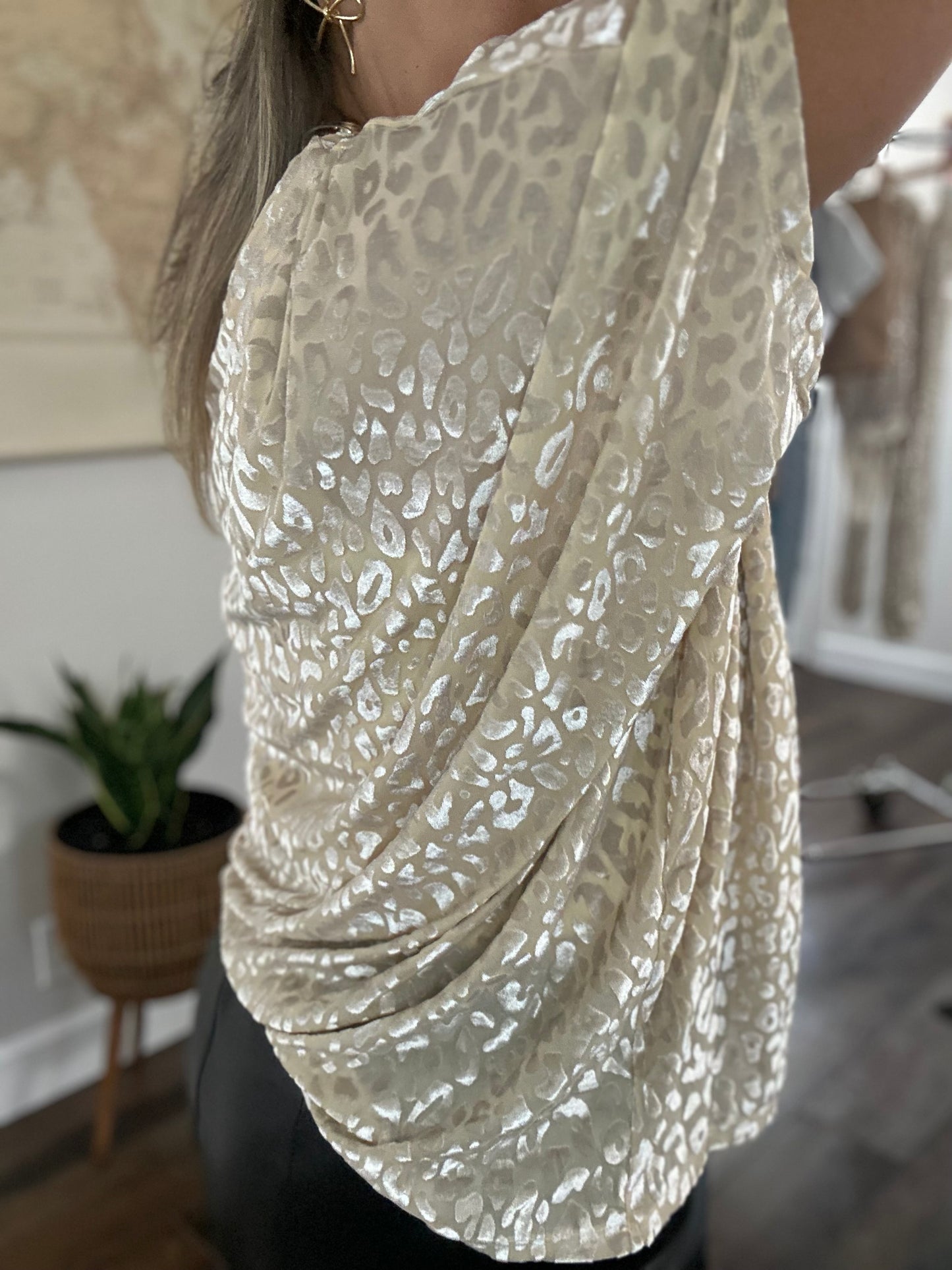 Top Golden Velvet
