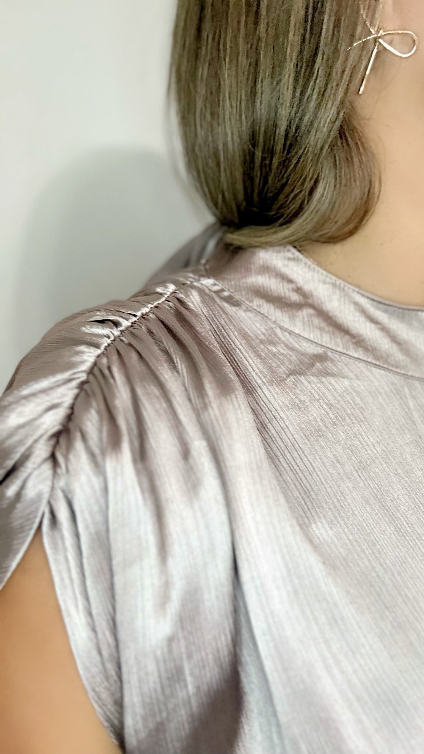 Body Golden Back