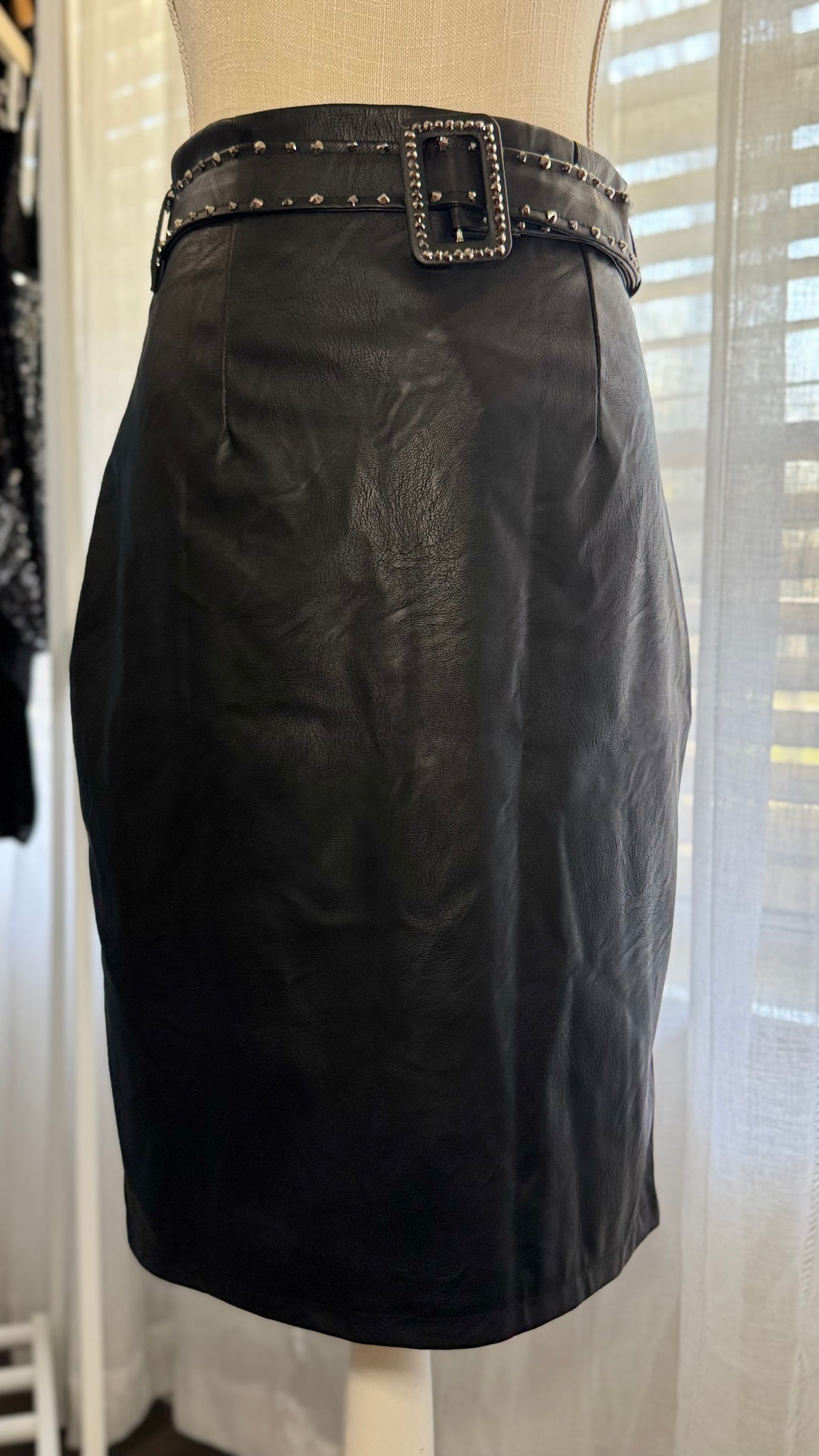 Falda Black Luxe